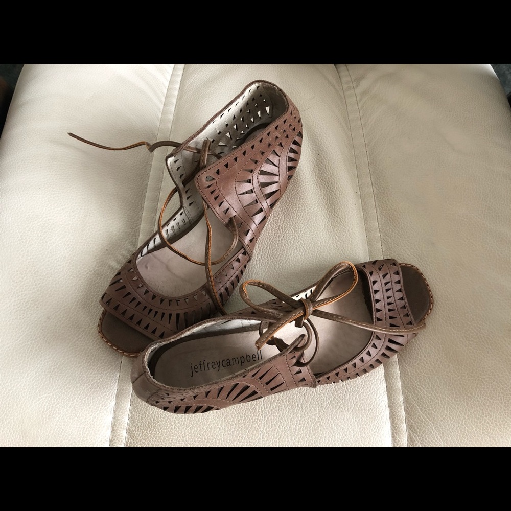 Sandals - Picture 2 of 5
